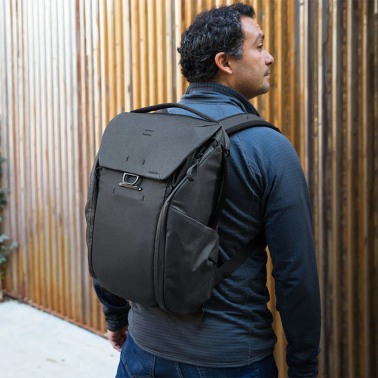 Peak Design Everyday Backpack 30L V2 (Black, Charcoal, Midnight, Coyote)