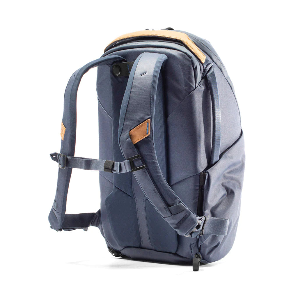 (Same Day Delivery)Peak Design Everyday Backpack Zip 15L (Black, Bone, Ash, Midnight)